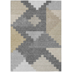 HomeRoots 5x8 Gray Graphite Geometric Polyester Area Rug Washable Stain Resistant Indoor Outdoor 743823
