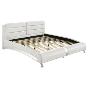 English Elm Fillmore White 4-Piece Eastern King Bedroom Set - Modern, Sleek Design With Ample Storage & Style B062S01371