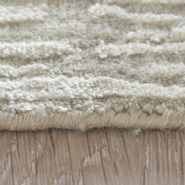 4 X 6 Hand Woven Wool Blend Abstract Area Rug in Gray Ivory for Bedroom Entry