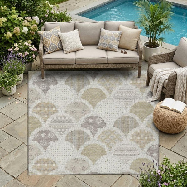 5 X 8 Ivory Silver Geometric Polyester Area Rug Stain Resistant Indoor Outdoor