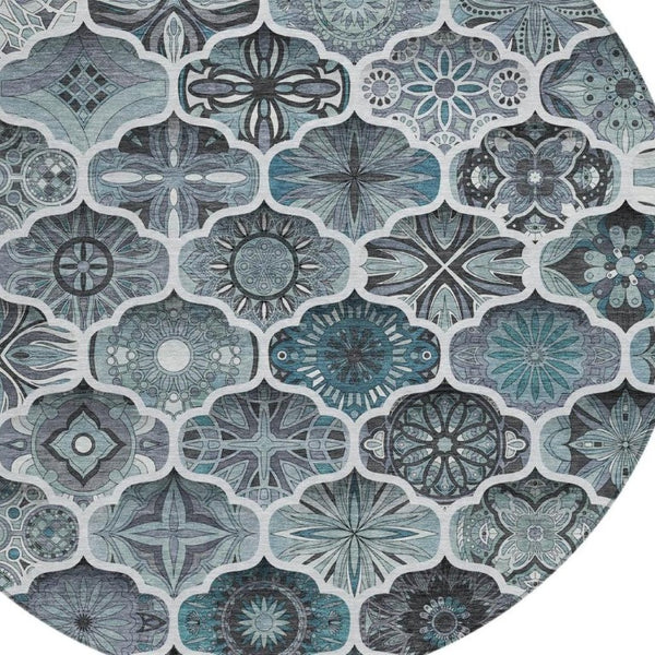 HomeRoots 8 Ft Round Ogee Polyester Area Rug Washable Pet Friendly Patio or Family Room 746244