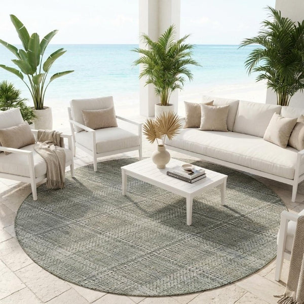 8 Ft Round Plaid Polyester Rug Stain Resistant Washable for Indoor Outdoor Use
