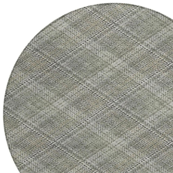 8 Ft Round Plaid Polyester Rug Stain Resistant Washable for Indoor Outdoor Use