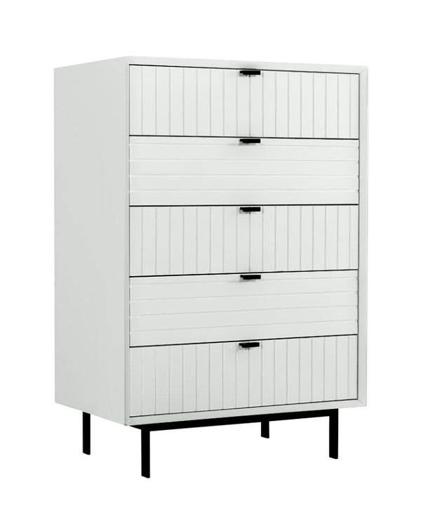 VIG Furniture Valencia White Chest With 5 Spacious Drawers, Matte Textured Fronts & Black Metal Legs For Modern Bedrooms VGMABR-76-CHEST