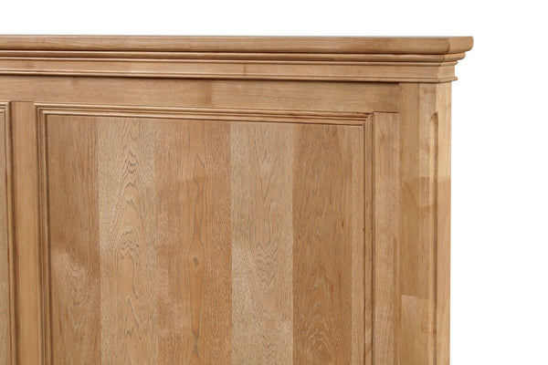 English Elm Bedroom Wooden Queen Bed with High Panel Headboard, Gold Trim Accent, Modern Luxury Design Natural,Oak 26 L x 87 W x 6 H B2741S00737