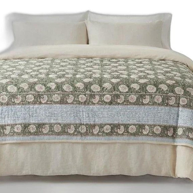 HomeRoots 108 Inch Floral Cotton Comforter Oversized Botanical Luxurious Bedroom Bedding Statement Gold / Cream 760623