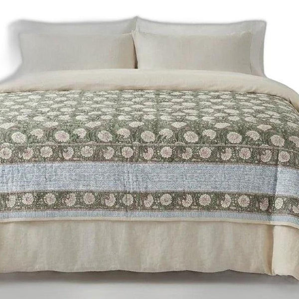 HomeRoots 108 Inch Floral Cotton Comforter Oversized Botanical Luxurious Bedroom Bedding Statement Gold / Cream 760623