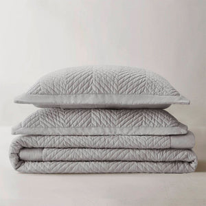 English Elm King Cotton Sateen Quilt Set Smooth Breathable Bedroom Layering Coverlet 3 Piece Light Gray B035P496601