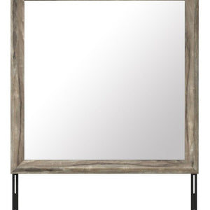 39 Inch Solid Wood Dresser with Mounted Frame Mirror for Elegant Bedroom Storage