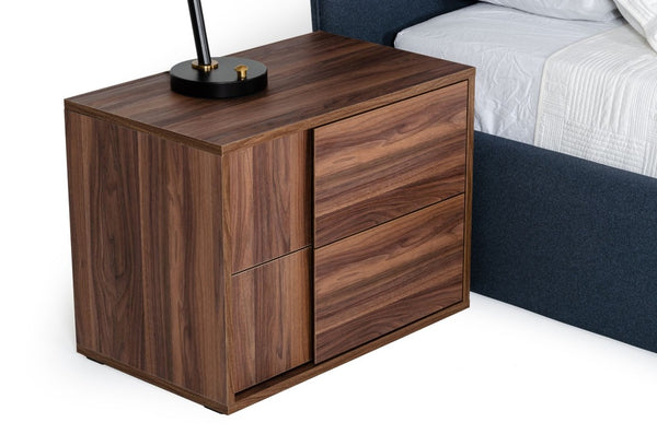 VIG Furniture Asus Italian Modern Walnut Nightstand – 2-Drawer Matte Walnut Veneer, Soft-Close, No Assembly VGACASUS-NS-WAL