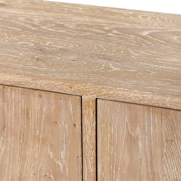 Cyrus White Sideboard/Buffet 77018Oak Meridian Furniture