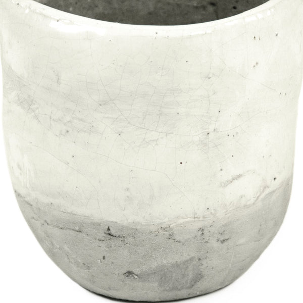 Distressed White Vase (7793L A25A) Zentique