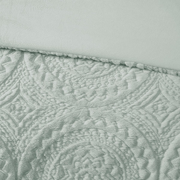 JLA Home Madison Park - Embroidered Medallion Faux Fur Ultra-Plush Comforter Mini Set — Soft, Machine-Washable Luxury for Bedrooms Aqua MP10-7636