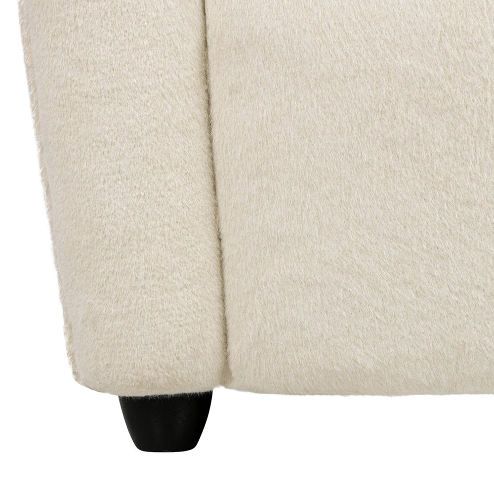 English Elm Jennifer Taylor Home - Wolffe Curved Arm Accent Chair 32" in Crème de la Crème White Faux Fur — Plush Rounded Arms, Cozy Elegance B2719P238279