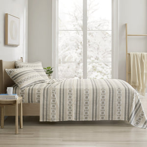 English Elm Printed Cotton Flannel Sheet Set Queen - Ultra-Soft Brushed Fabric, Deep Pocket Fitted, Cozy Warmth Multi 11.81 L x 9.84 W x 7.09 H B035P294207