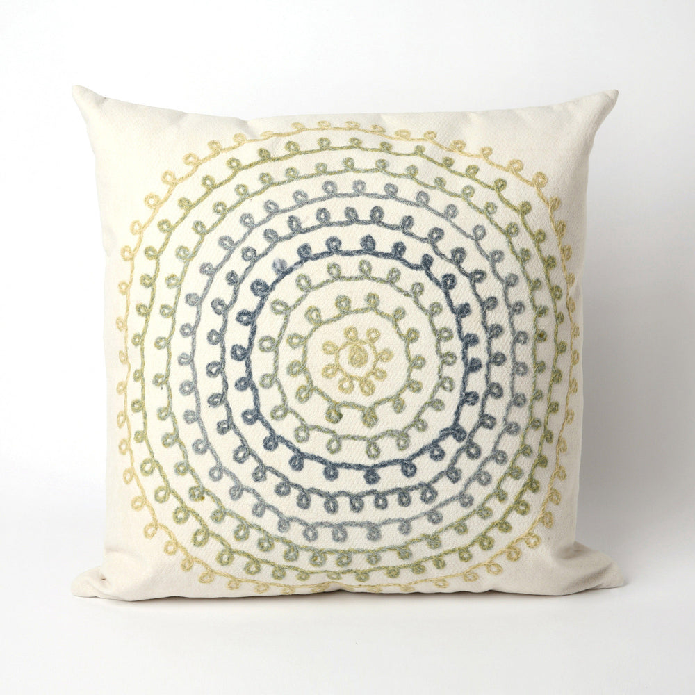 Trans Ocean Liora Manne Visions Iii Indoor/Outdoor Handmade Pillow - Transitional Medallion Artistry In Blue Ivory Polyester 7sc2s410506
