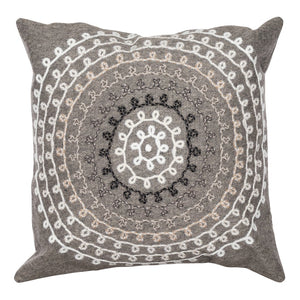 Trans Ocean Liora Manne Visions Iii Indoor/Outdoor Handmade Pillow - Transitional Medallion Artistry In Blue Grey Polyester 7sc2s410547