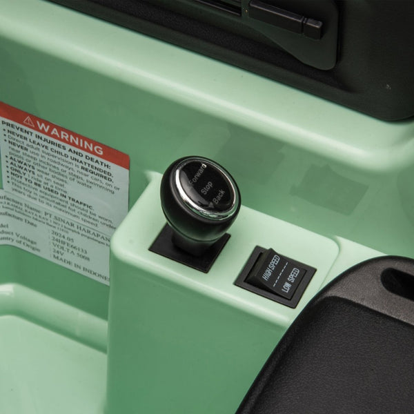 English Elm Licensed Land Rover Defender Ride on Car 24v Dual Motor with Parental Remote Green W1578P339063
