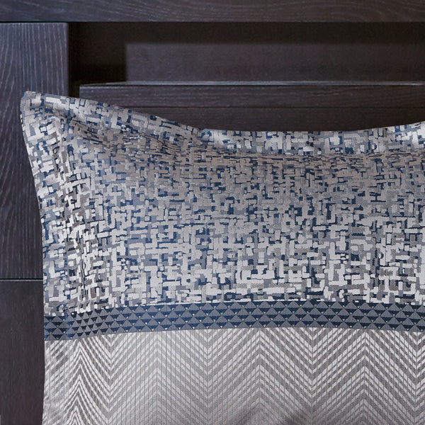 English Elm 7 Piece Jacquard Comforter Set Navy Cal King – Madison Park Rhapsody Stripe Jacquard, Embroidered Pillows B03597214