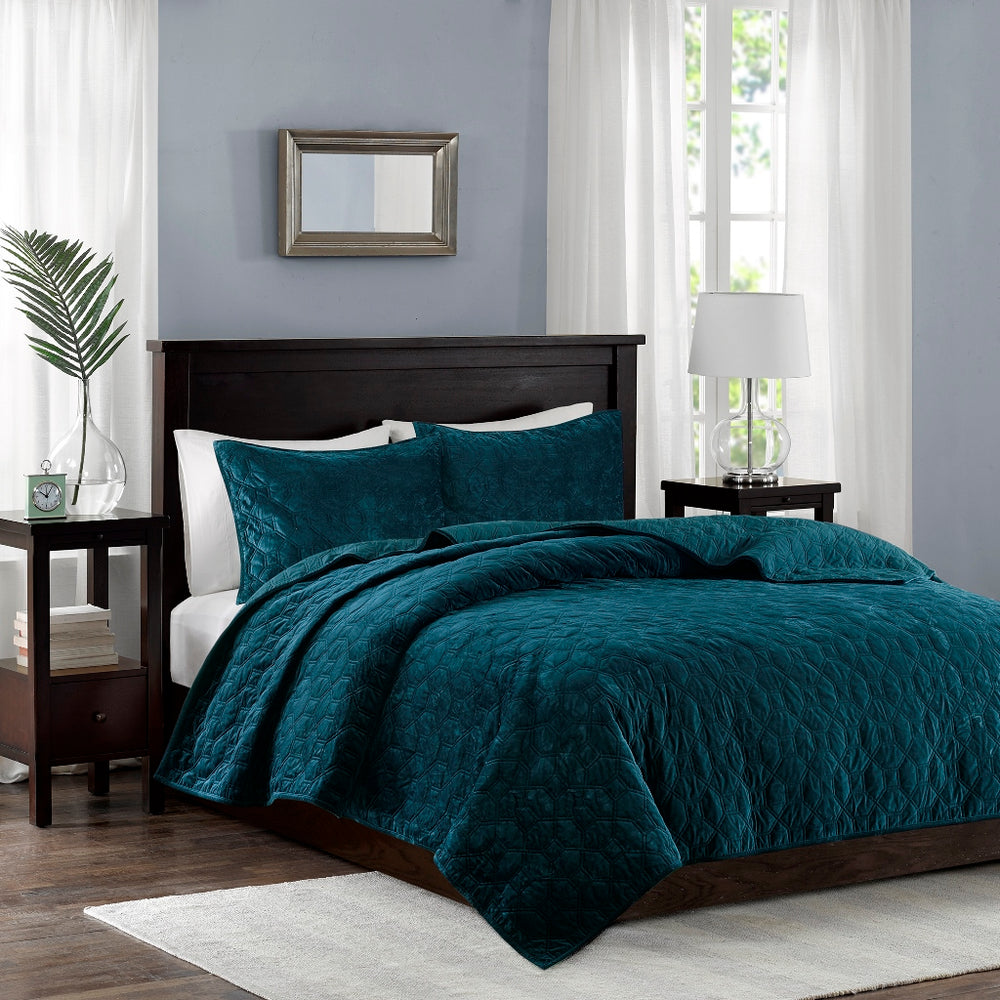 JLA Home Madison Park - 3 Velvet Quilt Set with Plush Polyester Velvet, Geometric Quilting, Antimicrobial Finish for Cozy Style Teal MP13-4611
