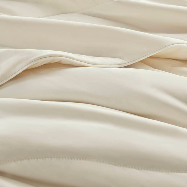 JLA Home Harbor House - Reversible Tencel comforter with breathable moisture-wicking fill, sculptural weave, year-round luxury Ivory HHD10-1929