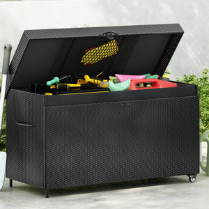English Elm K&K 200 Gallon Wicker Deck Box with Lockable Lid, Hydraulic Pistons, Wheels, Weatherproof Storage Black N707P245457B