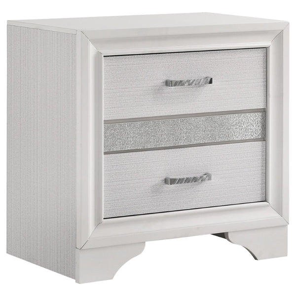 English Elm Corbin Queen Bedroom Set with Crystal Pulls Metallic Trim and Footboard Storage Drawers White B062S00786