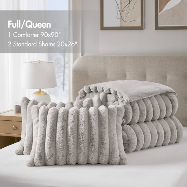 English Elm 3-Piece Queen Coverlet Set Matelassé Elegance with Two Shams — Soft Polyester-Rayon Texture, Durable Comfort Light Gray 21.26 L x 12.99 W x 12.6 H B035P381295