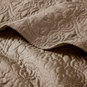 JLA Home Madison Park - Oversized Quilted Throw with Quebec Stitch Pattern, Plush Cotton Fill for Cozy Layering & Décor Texture Khaki MP50-2984