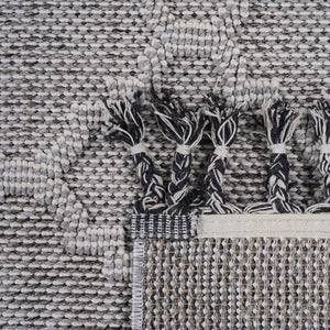 English Elm Loom Trellis Area Rug 2X8 - Stylish White/Grey Design For Indoor/Outdoor Use, Family & Pet Friendly B335P289605