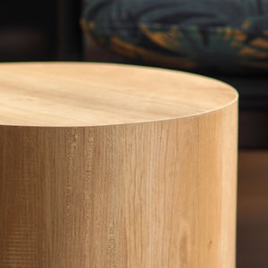 English Elm Nesting Coffee Tables Set of 2 Round Mdf Modern Industrial Accent for Living Room W3081P440055