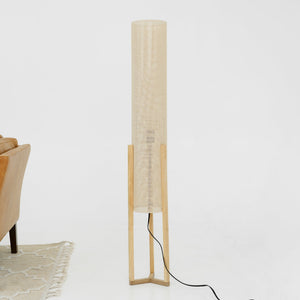 English Elm Ashcroft Furniture - Contemporary Floor Lamp - Modern Oak Light For Living Room, Bedroom & Office, Stylish And Functional B183P315103