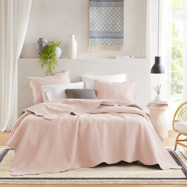 JLA Home Madison Park - 3 Reversible Scalloped Edge Quilt Set with Antimicrobial Protection, Cottage Charm, Machine Washable Blush MP13-6121