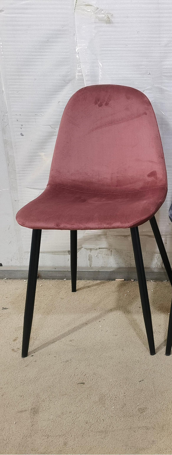 English Elm Dining Modern Velvet Upholstered Accent Chairs Set of 4 with Curved Ergonomic Back & Black Metal Legs Pink W2189P228664