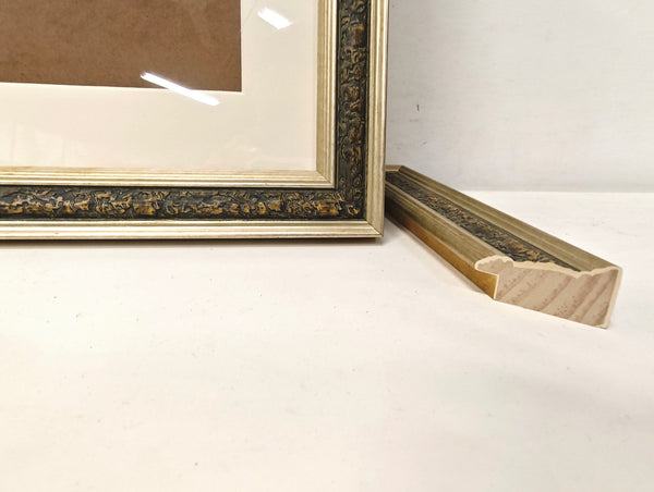 English Elm 18x24 Solid Wood Picture Frame with Replaceable Canvas, Acrylic Glass, Sturdy Backboard for Elegant Wall Decor Green T3976P383245