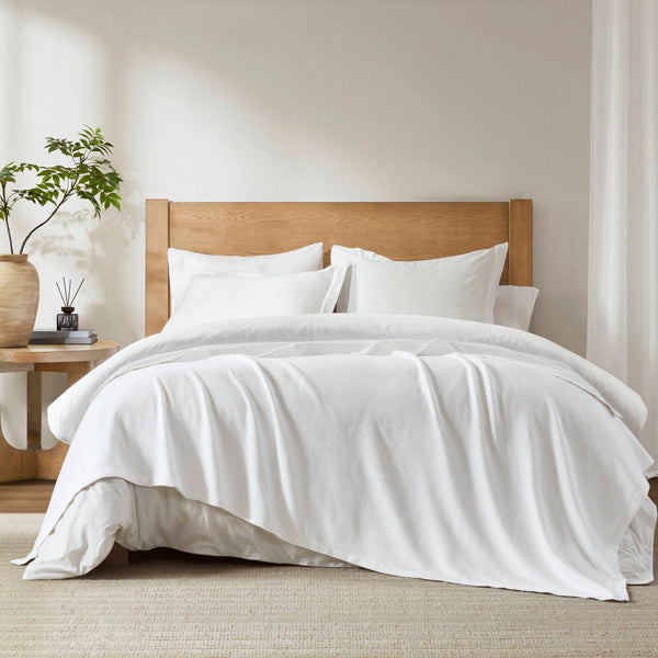 JLA Home Madison Park - Blanket crafted from Liquid Cotton for ultra-soft, breathable, OEKO‑TEX certified comfort and durability White BL51N-0612
