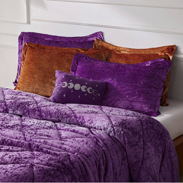 JLA Home Intelligent Design - Velvet Quilted Diamond Comforter Set with Oblong Decorative Pillow, Plush Hypoallergenic Warmth Purple ID10-1902