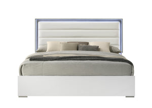 English Elm Olivia 4-Piece Queen Bedroom Set With Led Headboard: Modern White Wood Design For Stylish Storage B009S01377