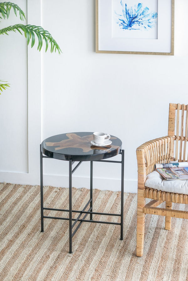 English Elm D22x23.5" Side Table — Sculpted Metal Frame, Round Top Nightstand for Industrial Modern Living Spaces W2078P180763