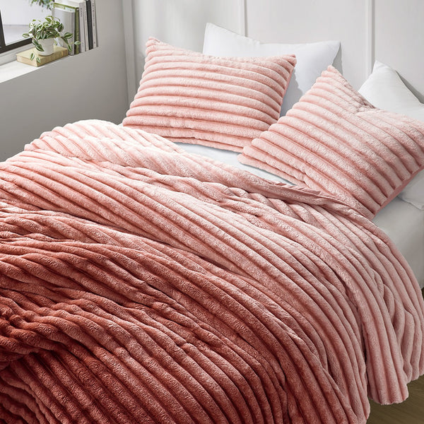 JLA Home Intelligent Design - Fluffy Ribbed Plush Comforter Set with 300gsm Cozy Loft, Oeko-Tex Certified, Ready-to-Use Luxury Bedding Blush Ombre AM10-0379