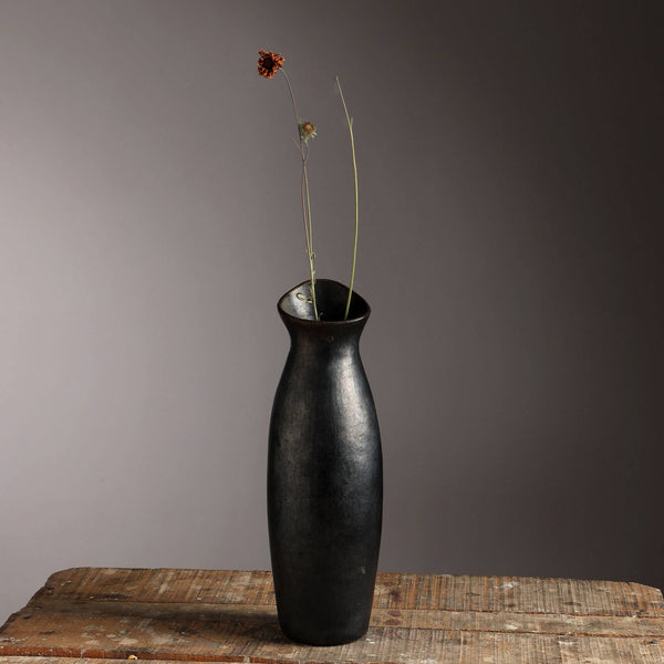 English Elm Longpi Pottery Black Vase – Handmade Tangkhul Naga Artistry, Elegant Decor For Modern Interiors B346P369761
