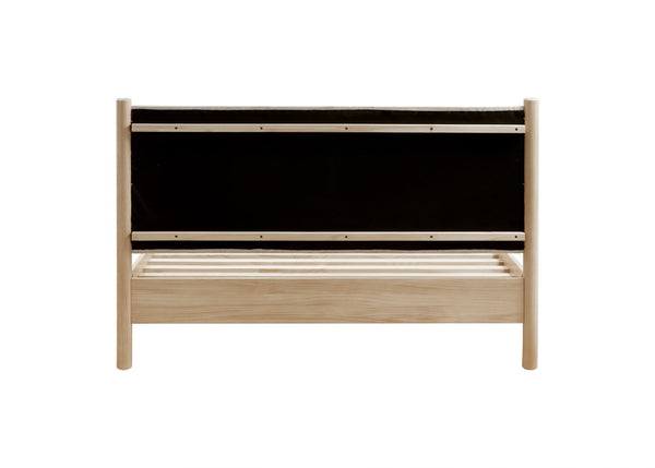 Bloomfield Queen Bed Set Natural Pine, Brown 8000079 New Pacific Direct