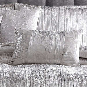 English Elm Turin Silver Crinkle Velvet 7PC Queen Bedding Set — Luxe Textured Polyester, 2 Shams, 3 Pillows & Skirt B340P342002