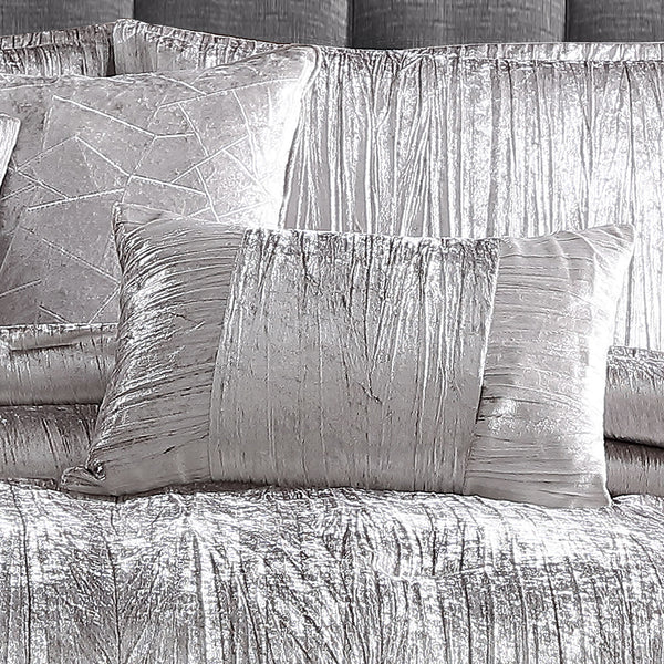 English Elm Turin Silver Crinkle Velvet 7PC Queen Bedding Set — Luxe Textured Polyester, 2 Shams, 3 Pillows & Skirt B340P342002
