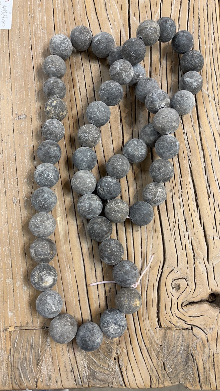 Lilys Approx. 30" Long Rustic Onix Gray Beads 8014-Gray