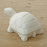 Lilys A  Pair Of White Marble Turtle 8018