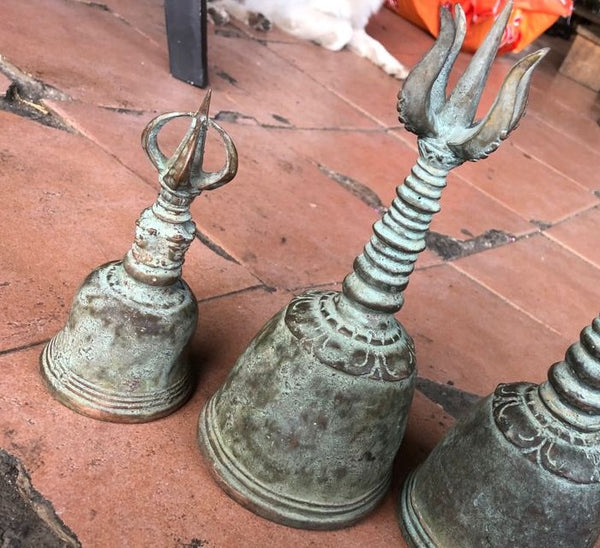 Lilys Bronze Ceremonial Bell With Stand Large 8096-L