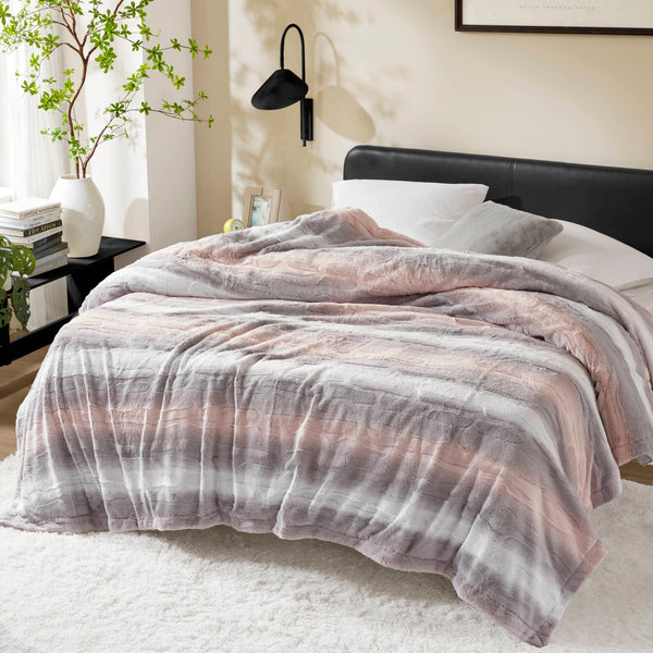 JLA Home Madison Park - Faux ultra-soft reversible faux fur blanket with faux mink reverse, machine washable, OEKO-TEX safe Blush/Grey MP51-8535