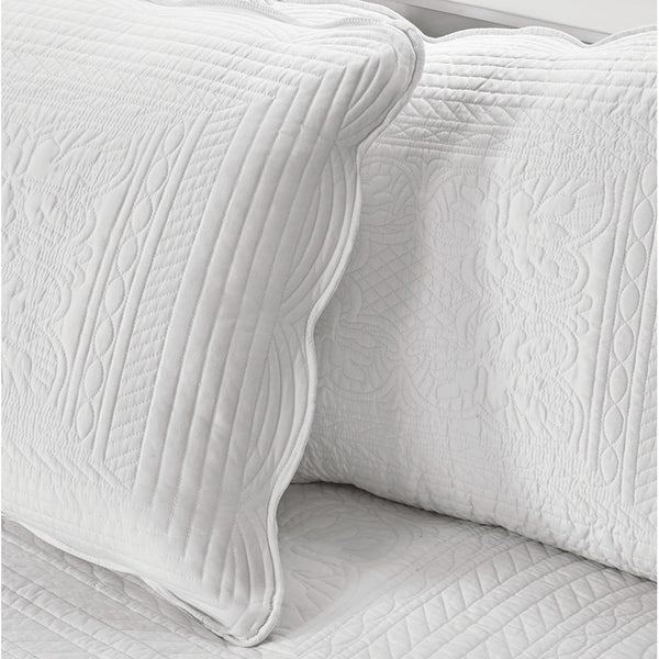 English Elm 6 Piece Reversible Scalloped Edge Daybed Cover Set with Antimicrobial Protection, Quilted Cottage Charm White 17.72 L x 15.35 W x 6.3 H B03597508