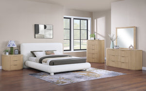 Meridian Furniture Astrid Fluted Oak Veneer Chest with Vertical Groove Panels for Modern Bedroom Storage Natural 818Oak-CH